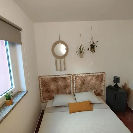 아파트 Vin Apartment-near The Bay 풀라