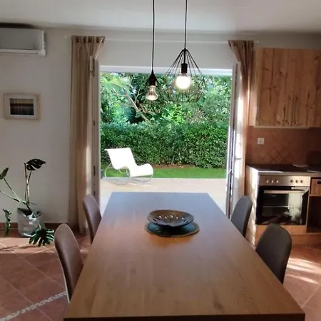 Vin Apartment-near The Bay *