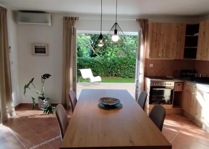 Vin Apartment-near The Bay *